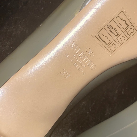 Garavani Valentino 39/39.5 - Picture 7 of 10